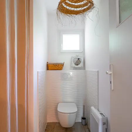 Lulli - Spacieux En Rez De Jardin Apartment